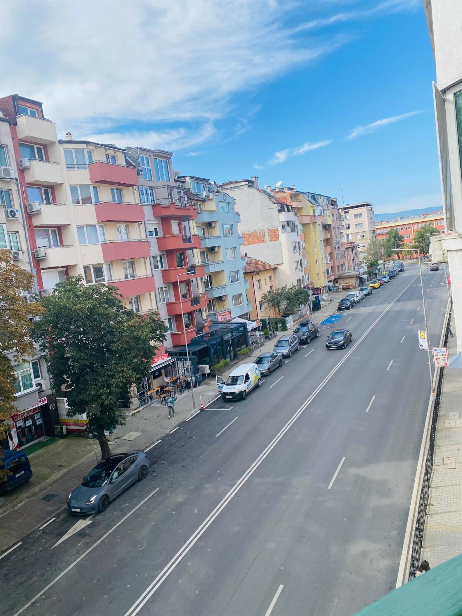 Sophie Studio - City Center Blagoevgrad Luaran gambar